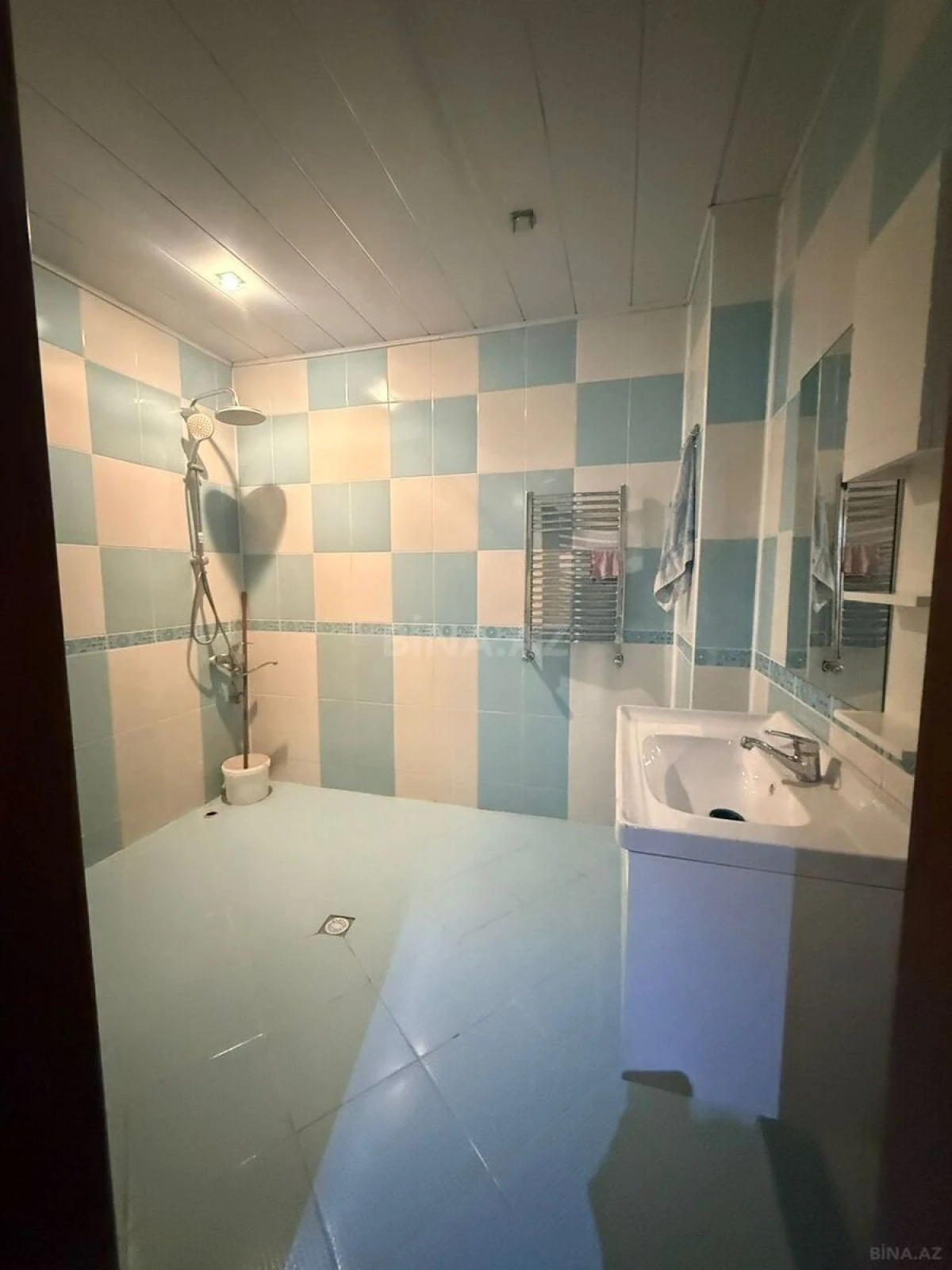 Kirayə verilir 3 otaqlı mənzil 95 m²