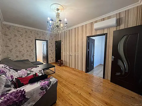Satılır 3 otaqlı mənzil 50 m²
