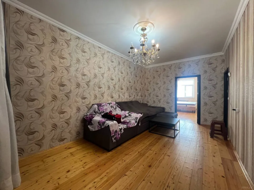 Satılır 3 otaqlı mənzil 50 m²