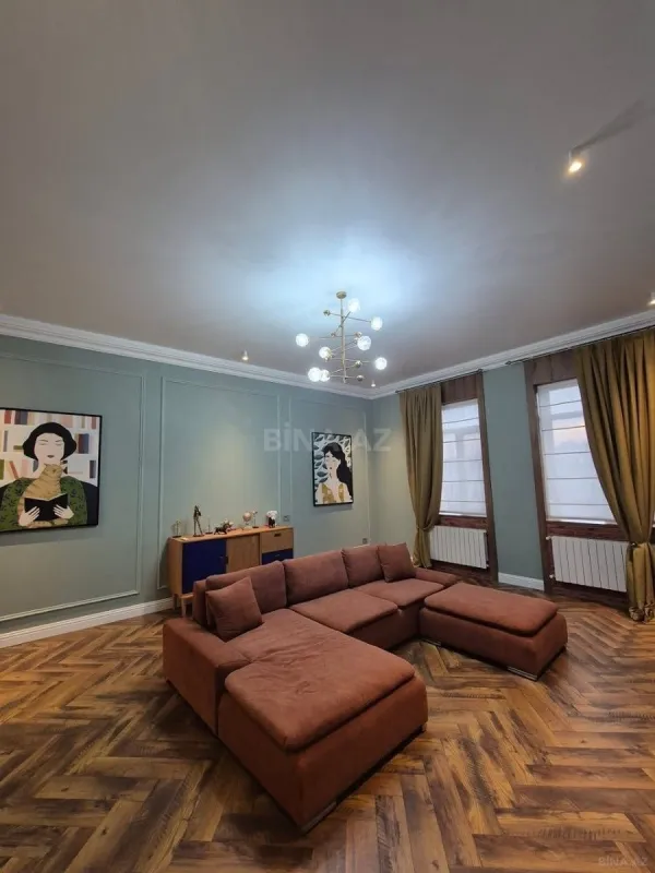 Satılır 3 otaqlı mənzil 100 m²