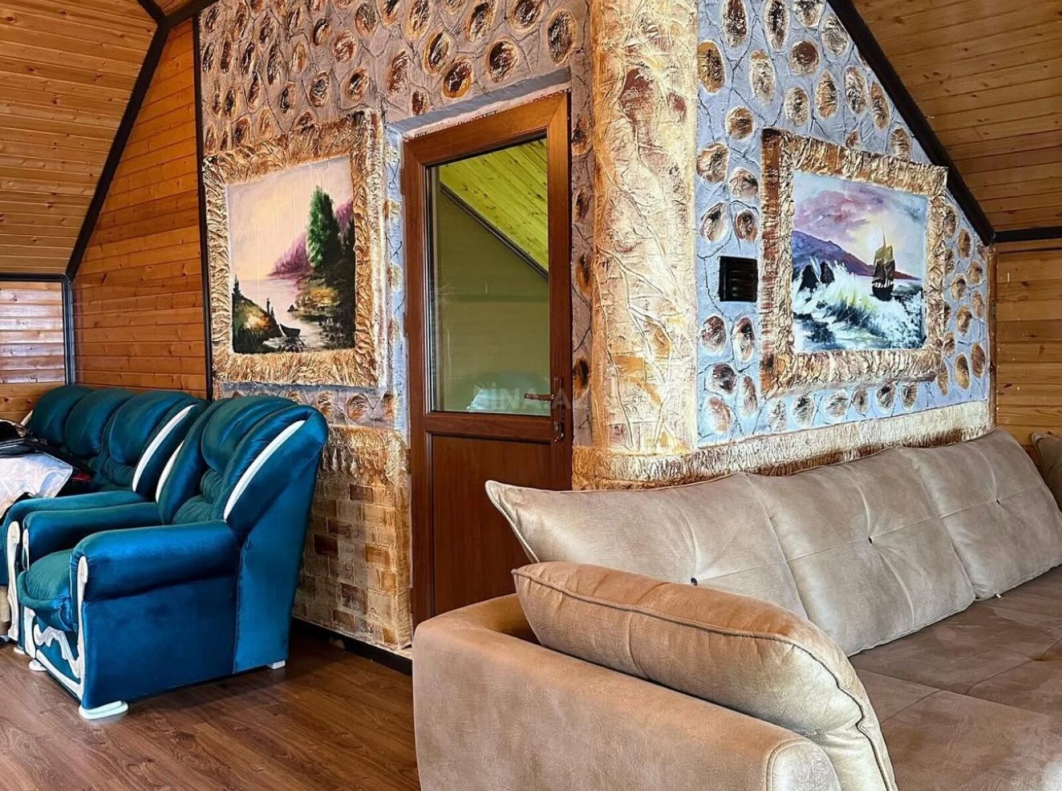 Kirayə verilir 6 otaqlı həyət evi 500 m²