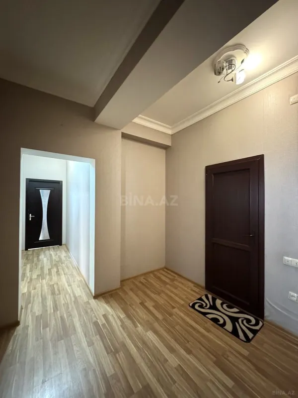 Kirayə verilir 2 otaqlı mənzil 80 m²