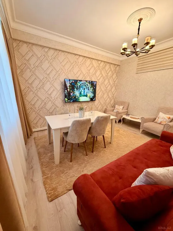 Satılır 1 otaqlı mənzil 60 m²