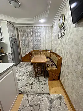 Satılır 1 otaqlı mənzil 60 m²