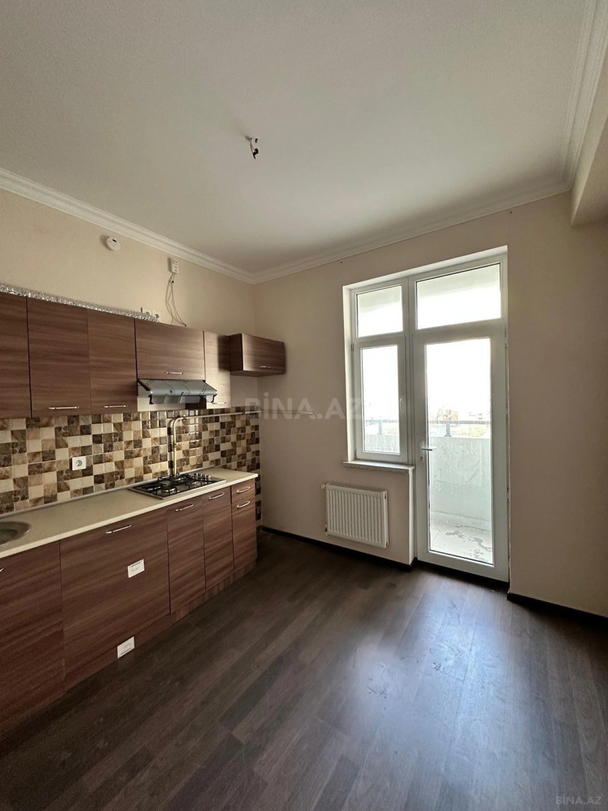 Satılır 3 otaqlı mənzil 82 m²