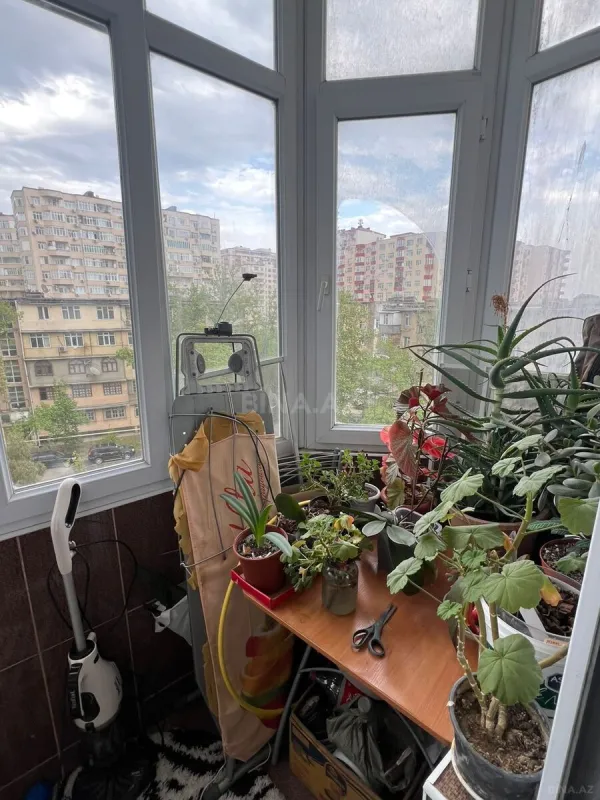 Satılır 3 otaqlı mənzil 117 m²