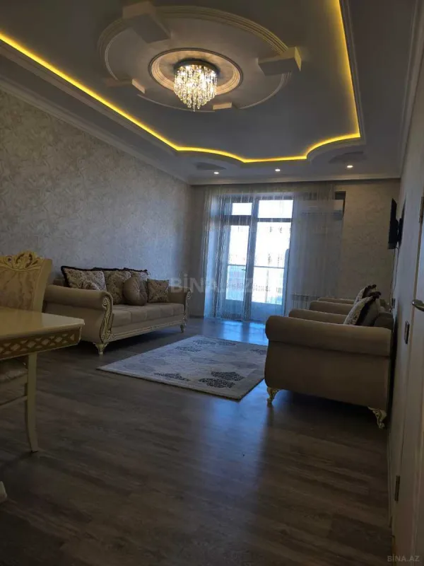 Kirayə verilir 2 otaqlı mənzil 100 m²