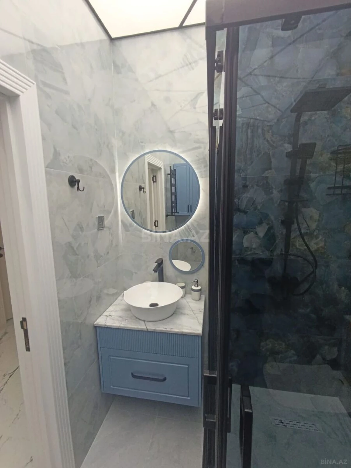 Satılır 2 otaqlı mənzil 65 m²