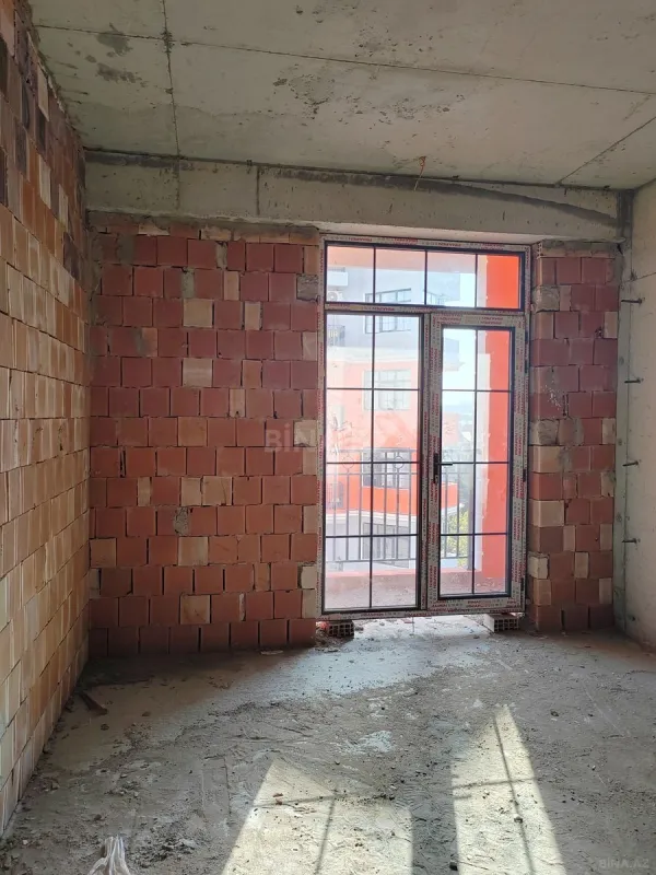 Satılır 3 otaqlı mənzil 88 m²