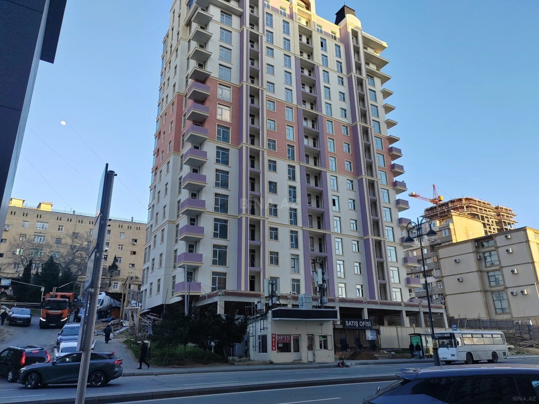 Satılır 3 otaqlı mənzil 88 m²