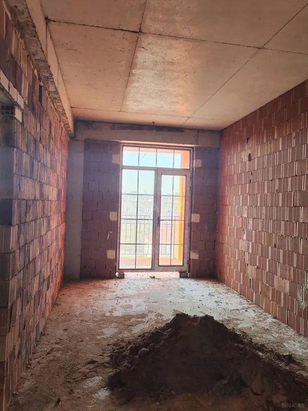 Satılır 3 otaqlı mənzil 88 m²