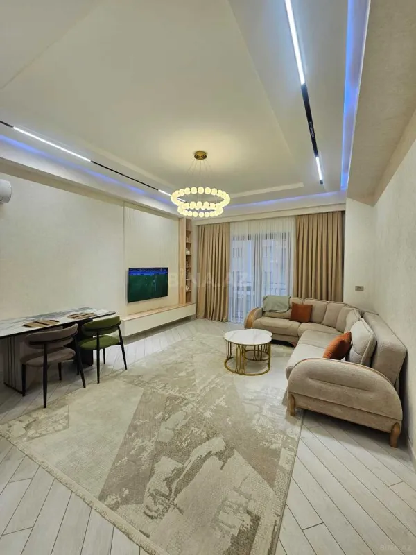 Kirayə verilir 3 otaqlı mənzil 110 m²