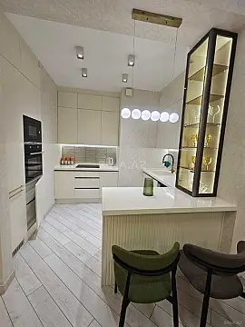 Kirayə verilir 3 otaqlı mənzil 110 m²