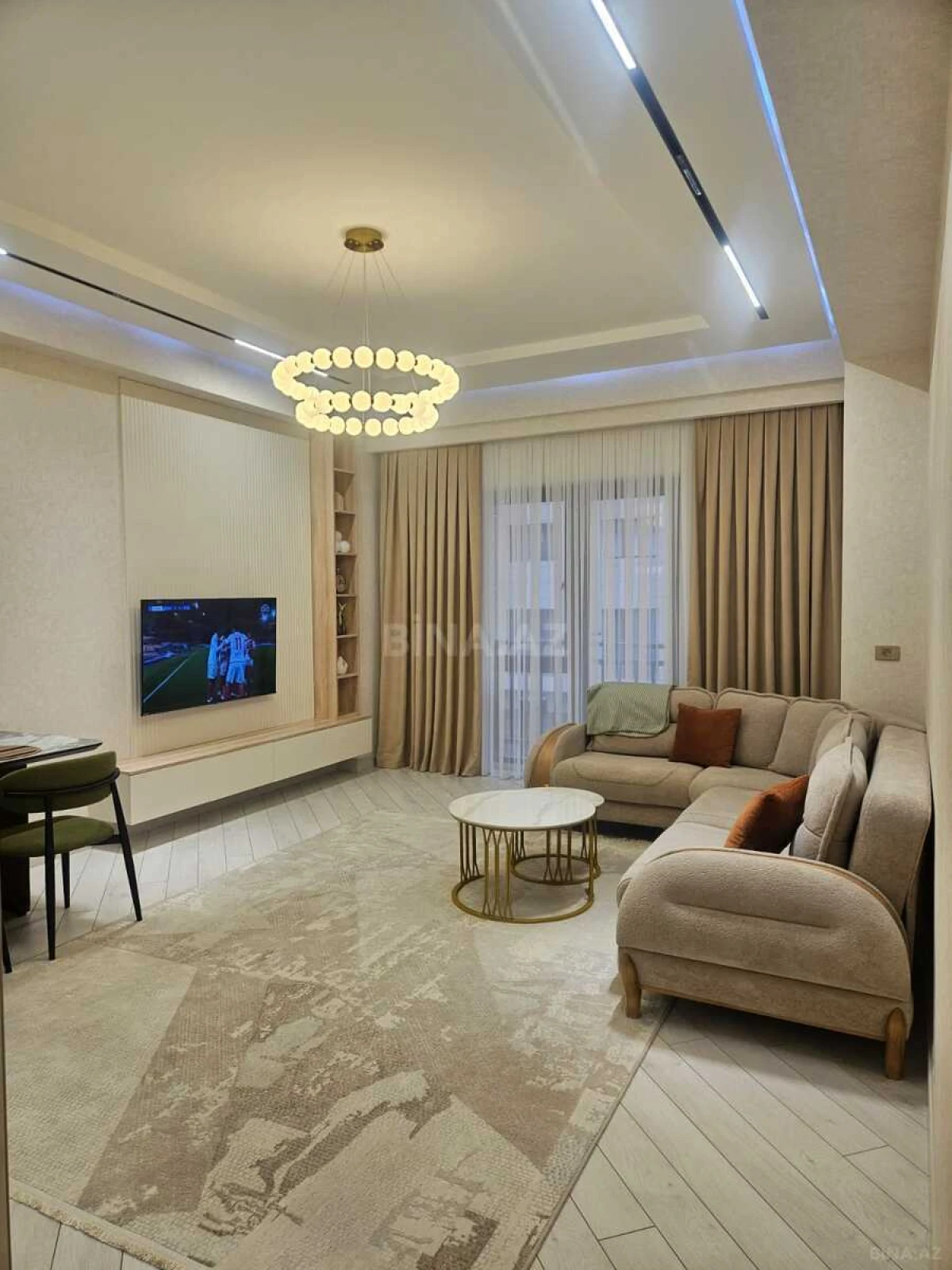 Kirayə verilir 3 otaqlı mənzil 110 m²