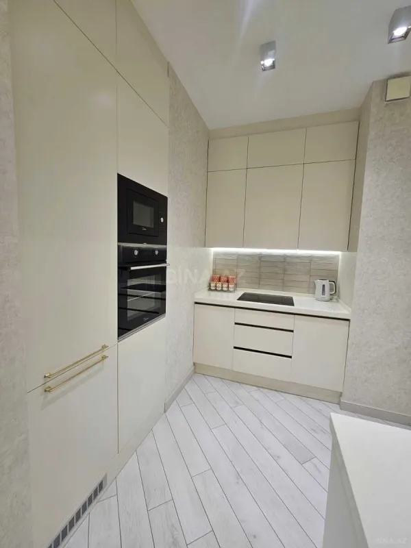 Kirayə verilir 3 otaqlı mənzil 110 m²