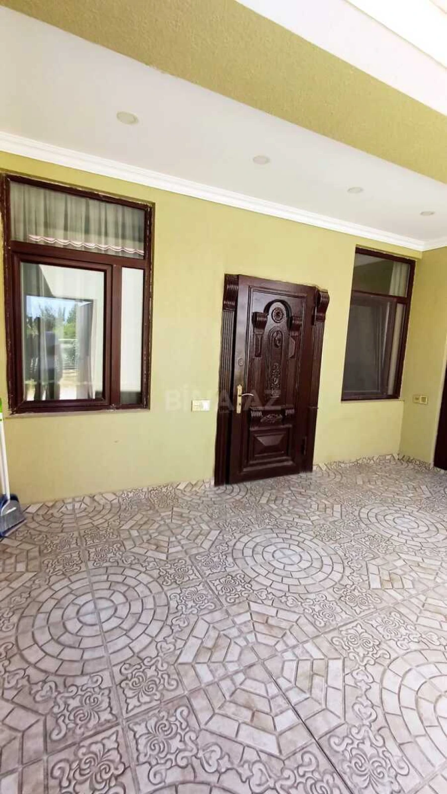 Kirayə verilir 2 otaqlı həyət evi 60 m²