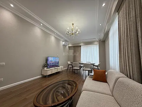 Kirayə verilir 2 otaqlı mənzil 86 m²