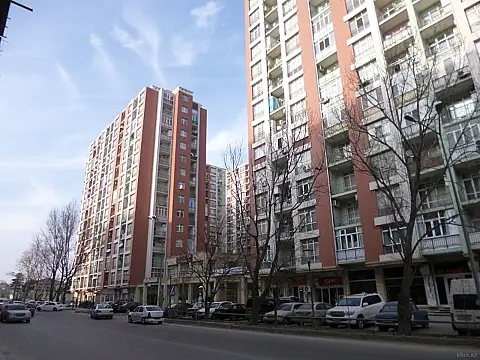 Satılır 3 otaqlı mənzil 116 m² — Bakı, Nərimanov 3 otaq 116.00 m²