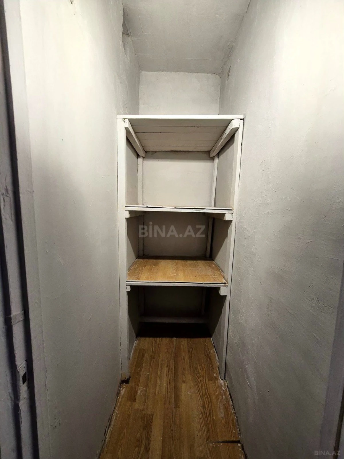 Kirayə verilir 4 otaqlı mənzil 100 m²