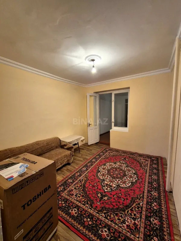 Kirayə verilir 4 otaqlı mənzil 100 m²