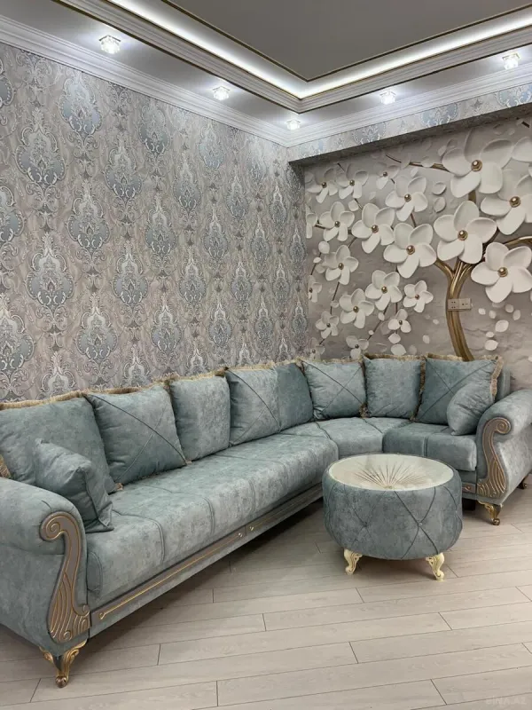 Kirayə verilir 2 otaqlı mənzil 85 m²