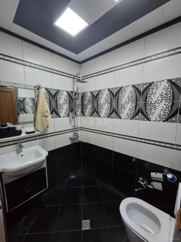 Satılır 2 otaqlı mənzil 44 m²
