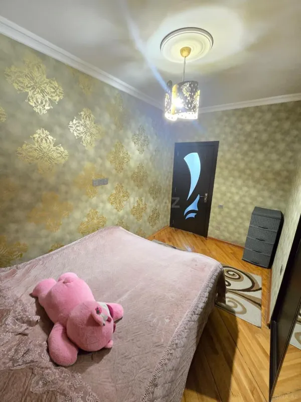 Satılır 2 otaqlı mənzil 44 m²