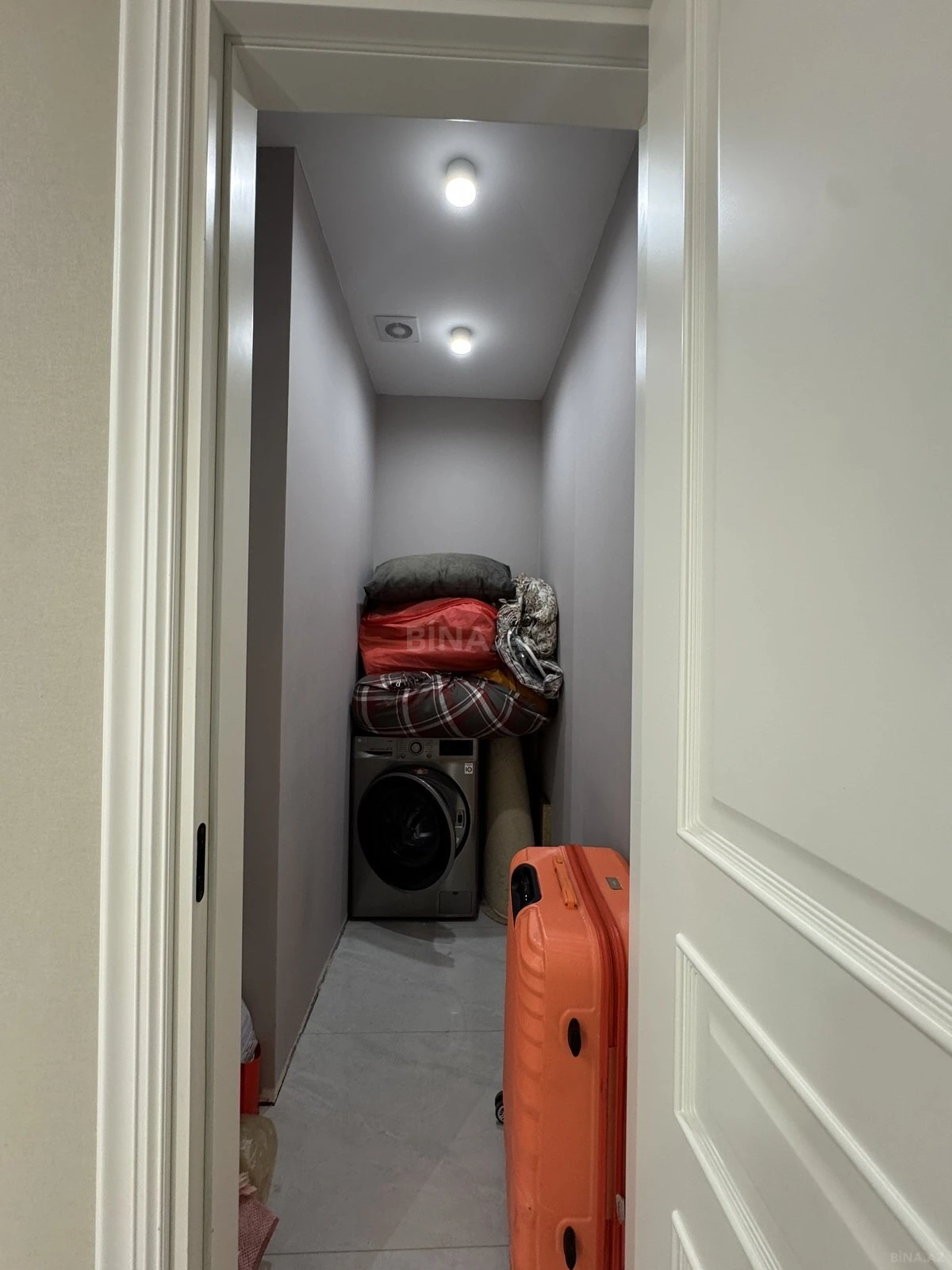 Kirayə verilir 2 otaqlı mənzil 62 m²