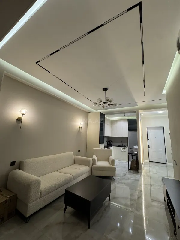 Kirayə verilir 2 otaqlı mənzil 62 m²