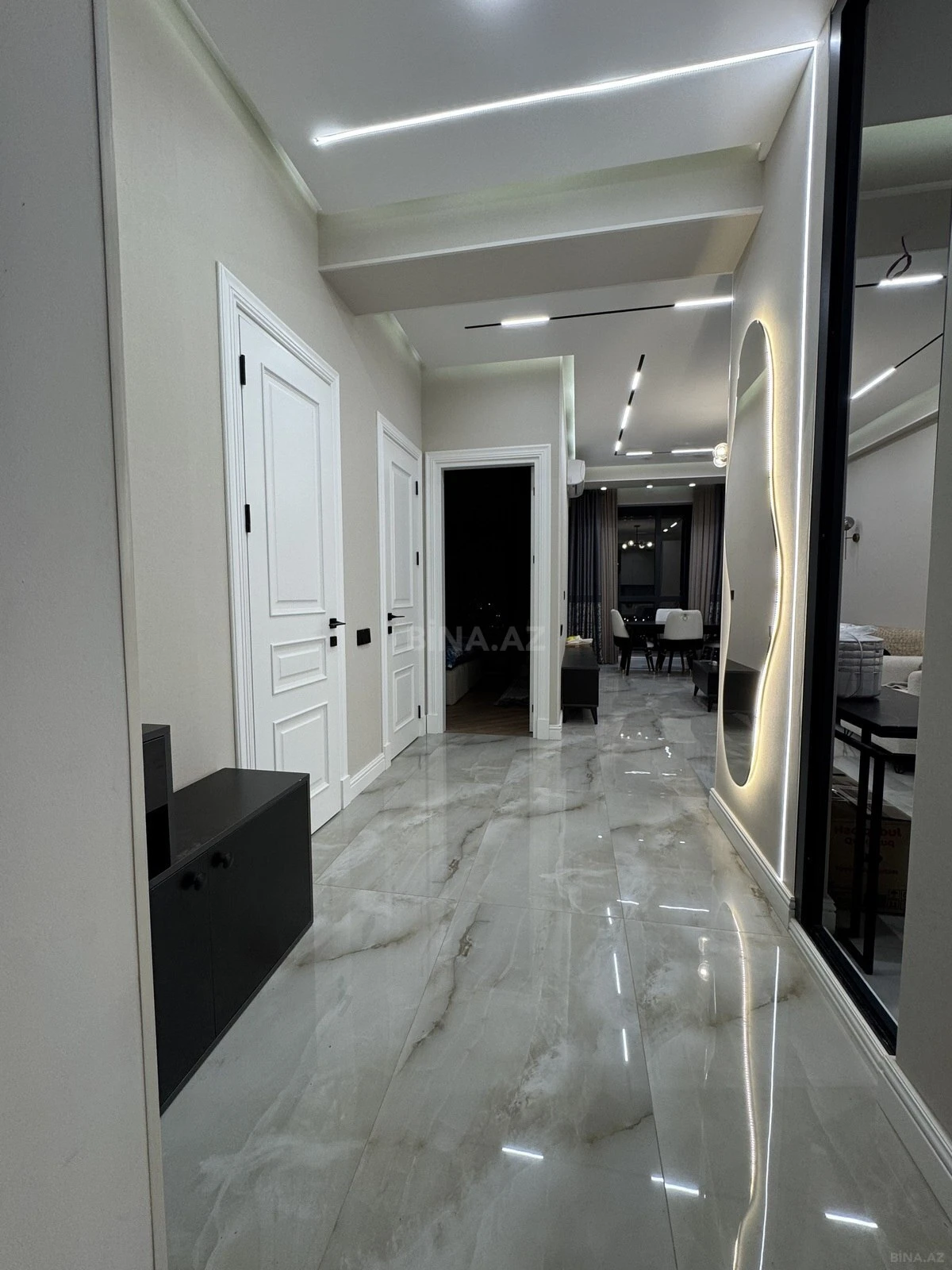 Kirayə verilir 2 otaqlı mənzil 62 m²