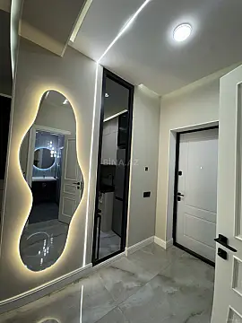 Kirayə verilir 2 otaqlı mənzil 62 m²