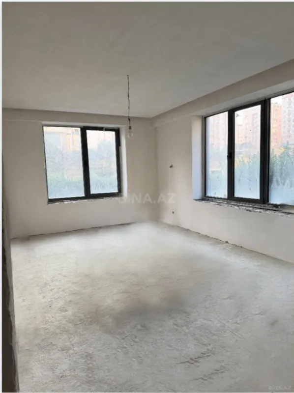 Satılır 2 otaqlı mənzil 146 m²