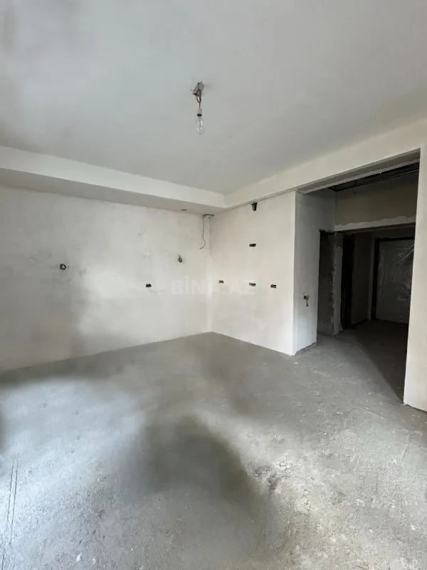 Satılır 2 otaqlı mənzil 146 m²