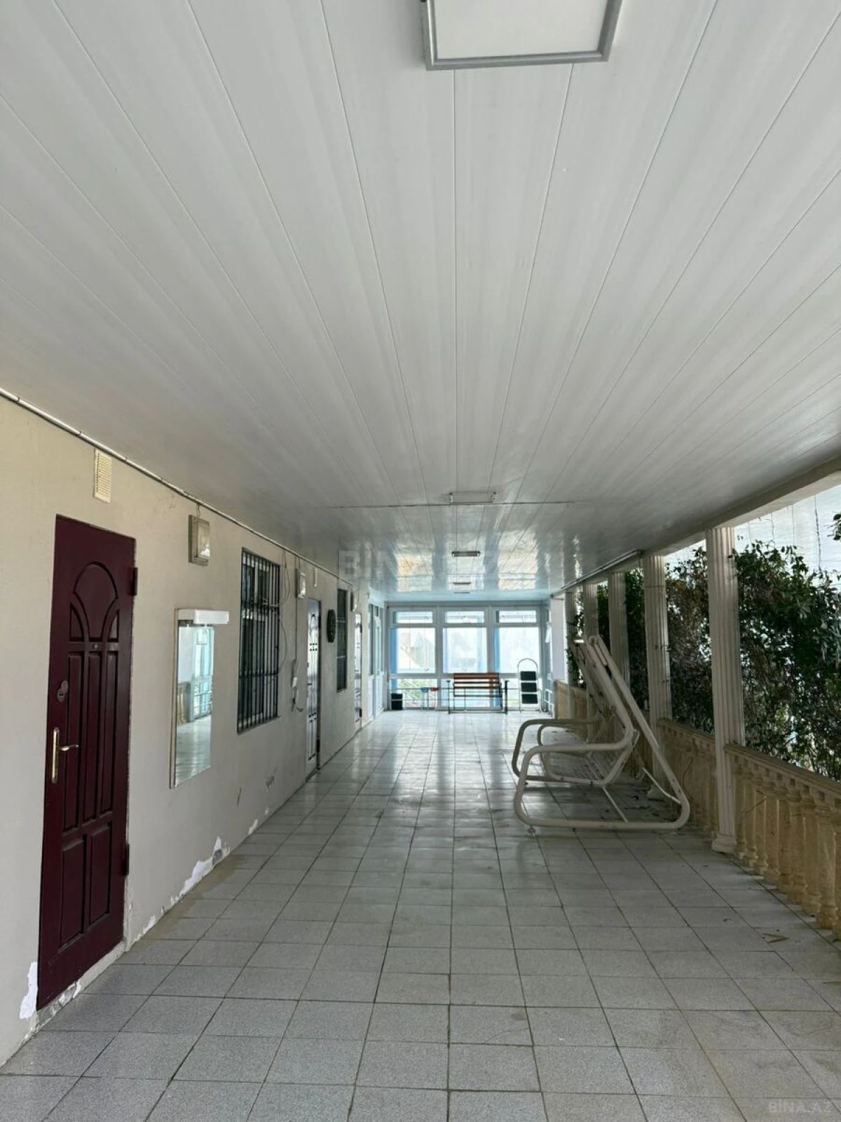 Satılır 7 otaqlı həyət evi 2800 m²