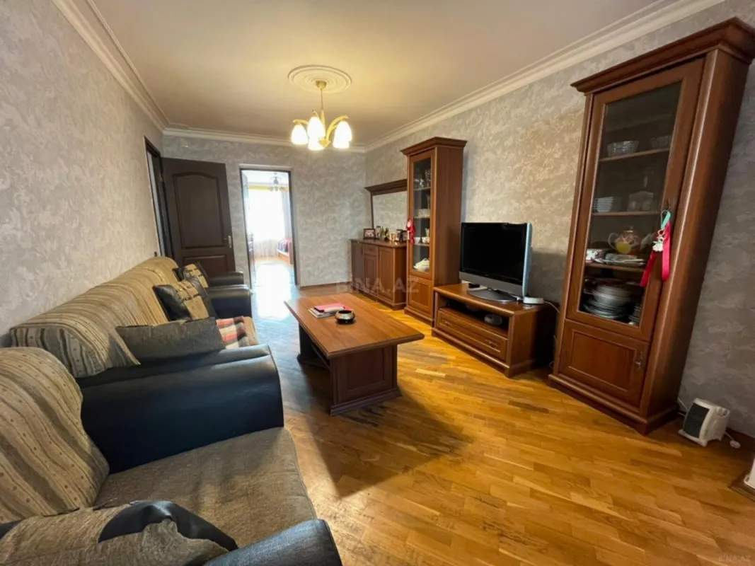 Satılır 3 otaqlı mənzil 80 m²
