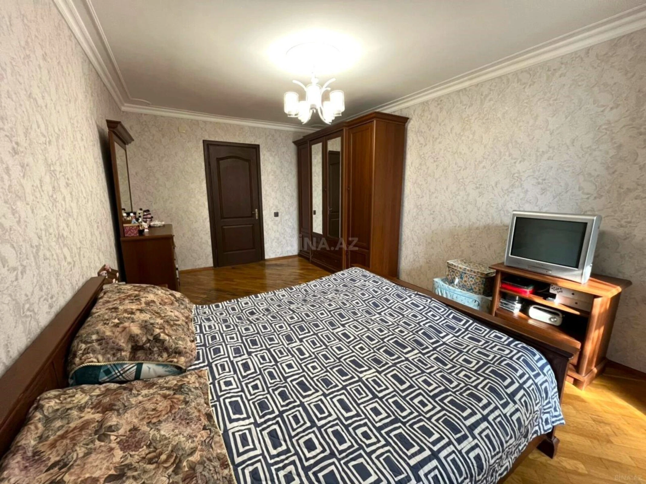 Satılır 3 otaqlı mənzil 80 m²