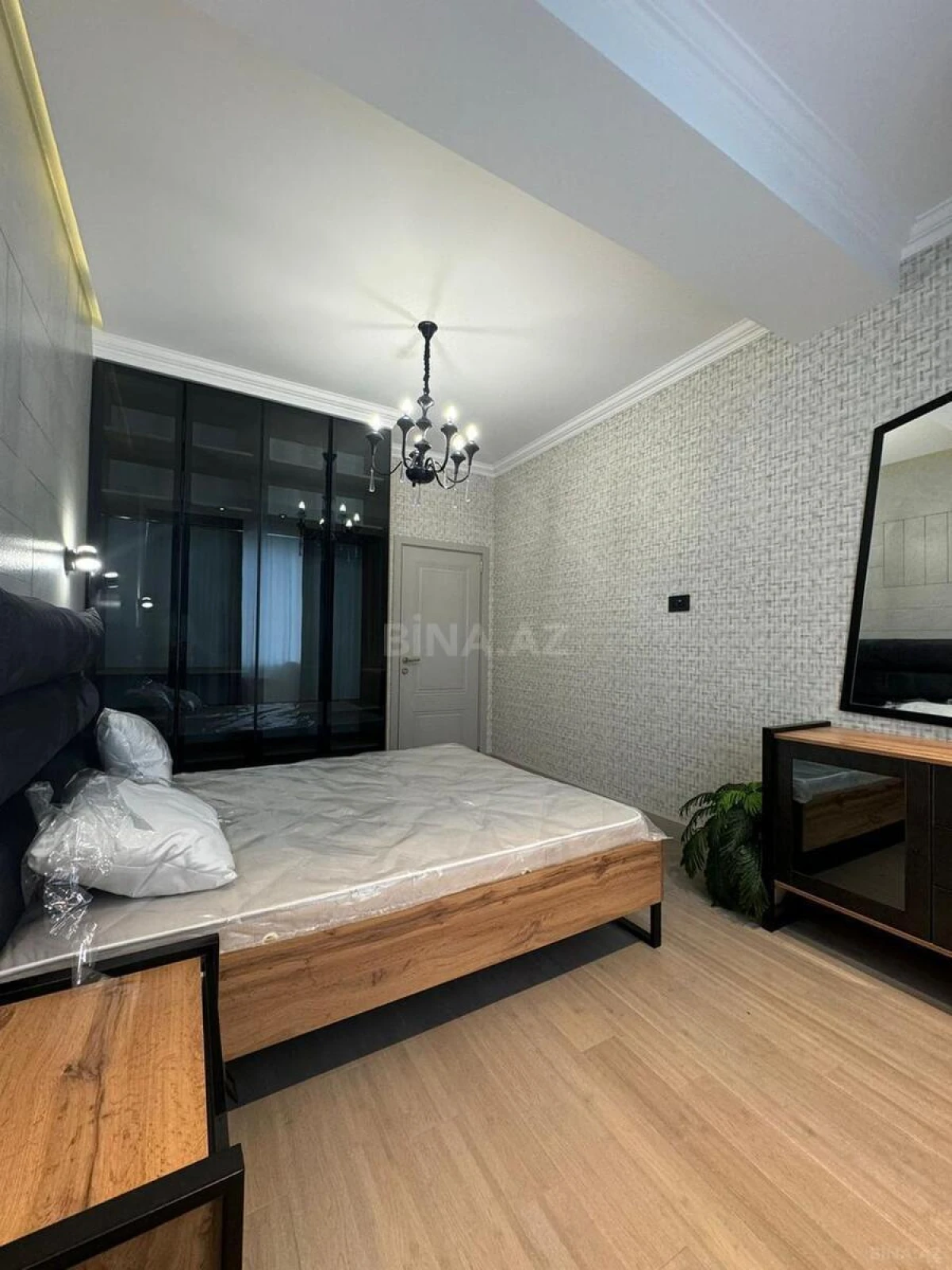 Kirayə verilir 3 otaqlı mənzil 110 m²