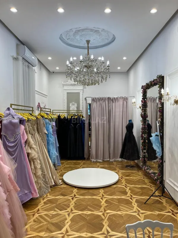 Satılır 4 otaqlı mənzil 102 m²