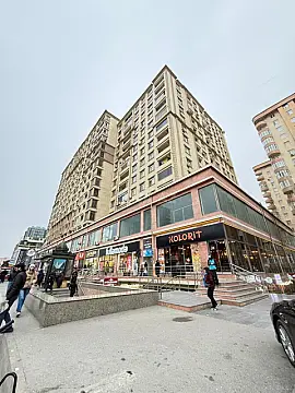 Satılır 2 otaqlı mənzil 57 m² — Bakı, İnşaatçılar 2 otaq 57.00 m²