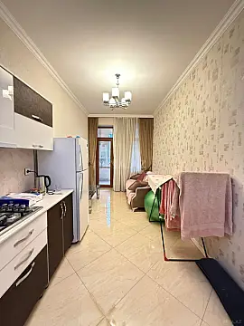 Satılır 2 otaqlı mənzil 57 m²