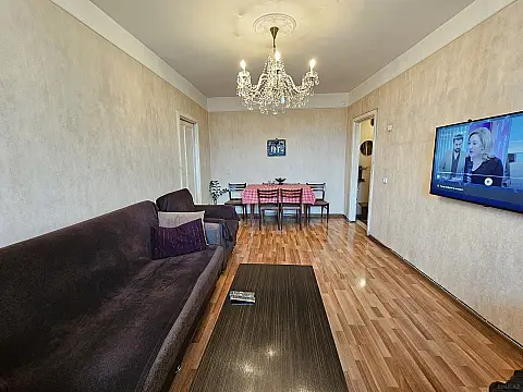 Satılır 2 otaqlı mənzil 55 m²