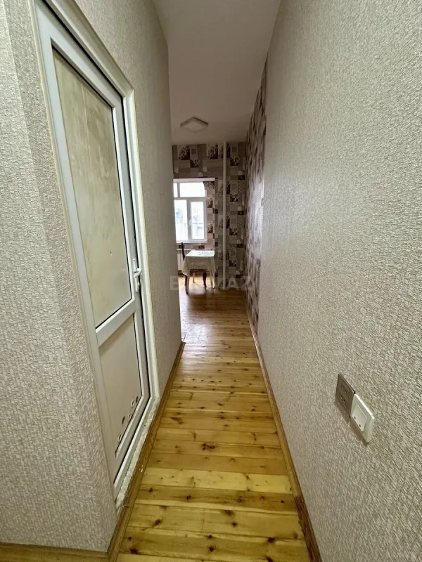 Satılır 2 otaqlı mənzil 45 m²