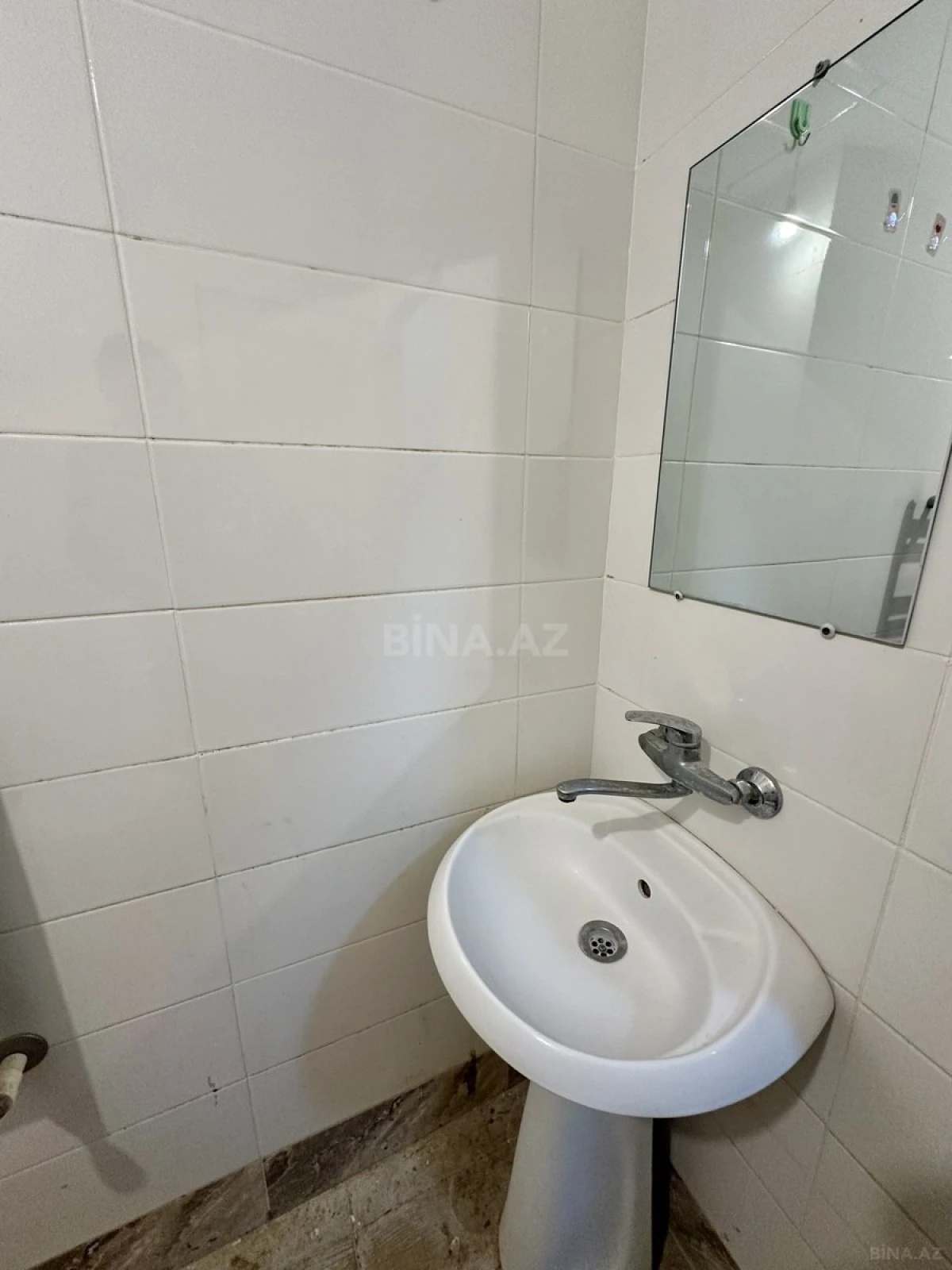 Satılır 2 otaqlı mənzil 45 m²