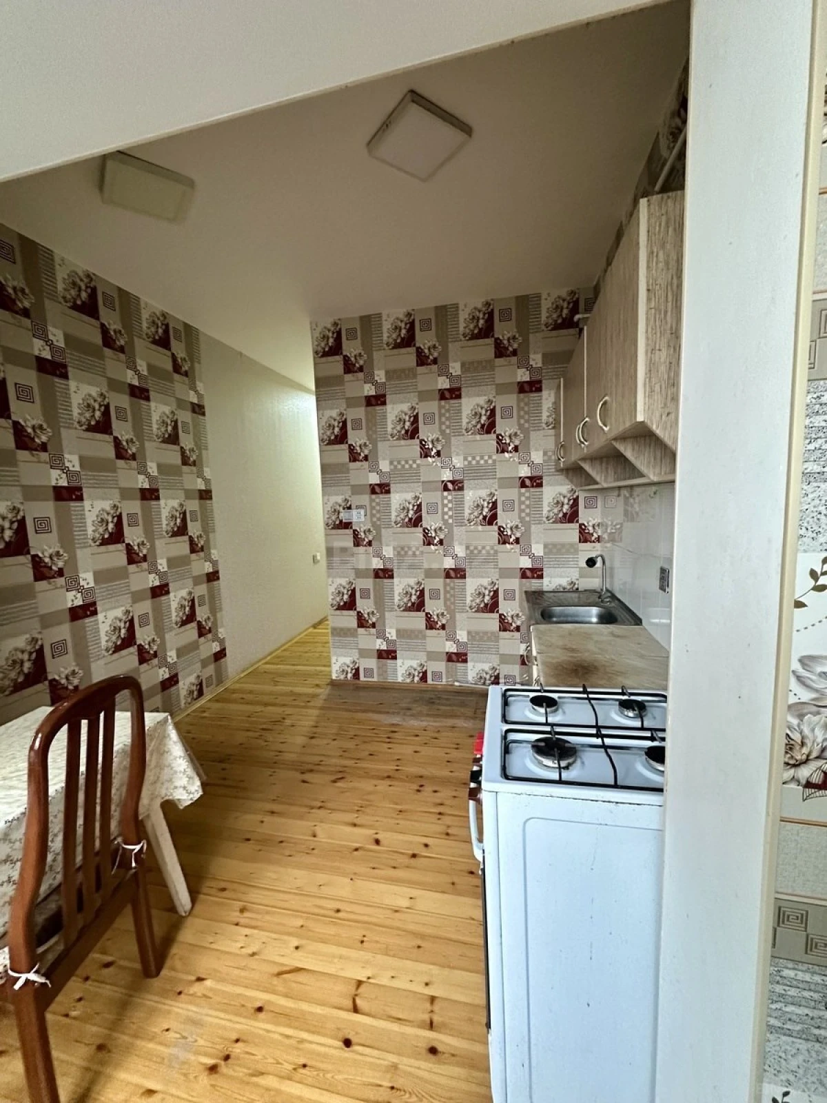 Satılır 2 otaqlı mənzil 45 m²