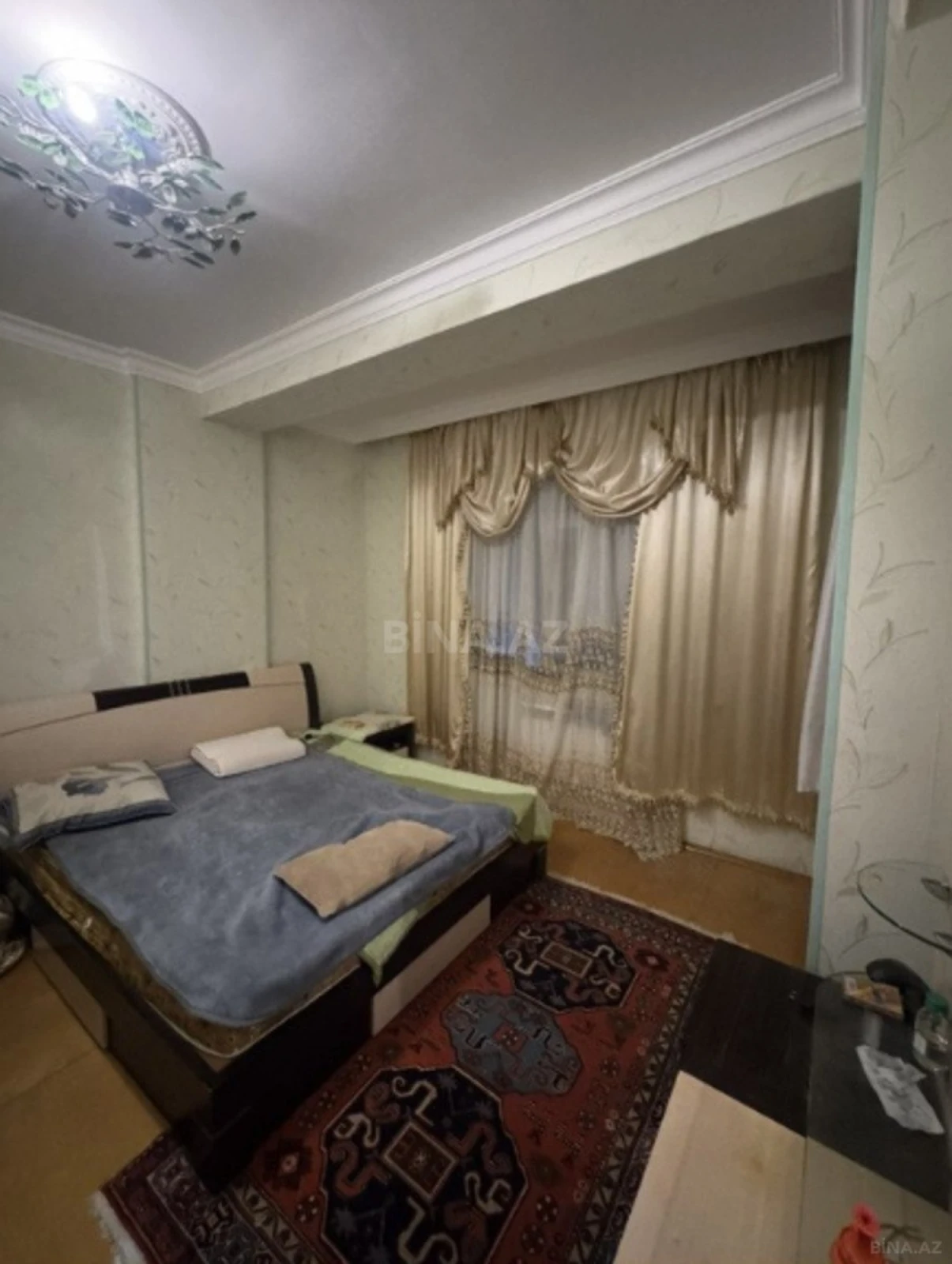 Kirayə verilir 4 otaqlı mənzil 115 m²