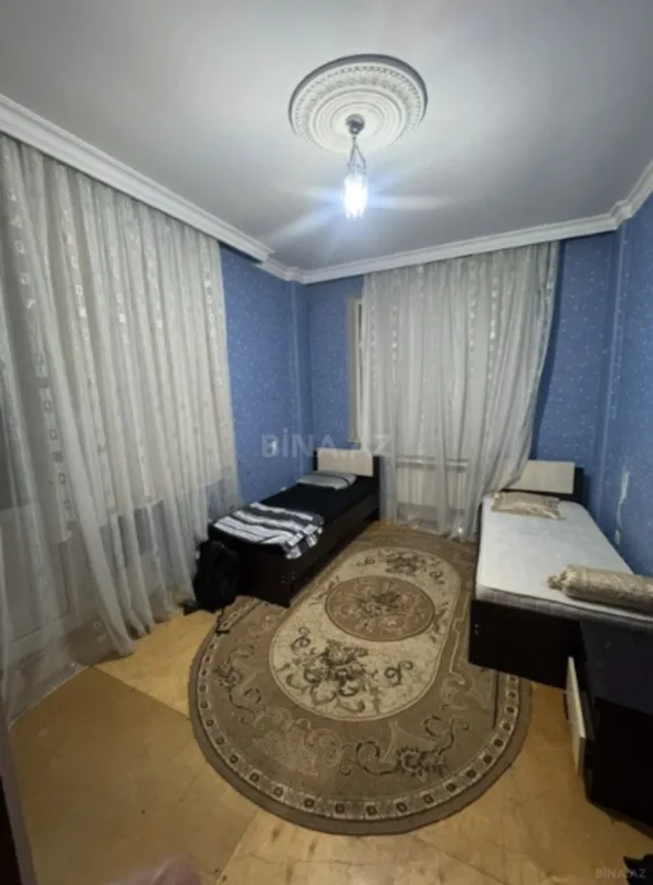 Kirayə verilir 4 otaqlı mənzil 115 m²