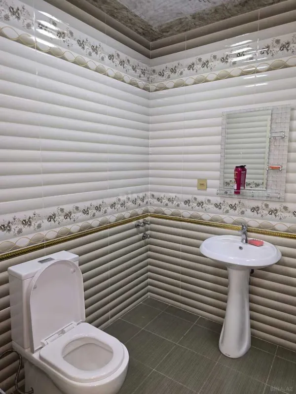 Kirayə verilir 2 otaqlı mənzil 100 m²