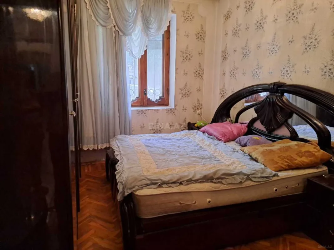 Kirayə verilir 3 otaqlı mənzil 120 m²