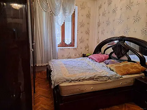 Kirayə verilir 3 otaqlı mənzil 120 m²