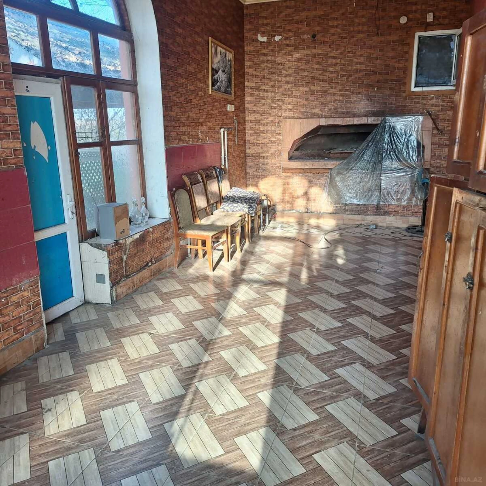 Satılır obyekt 500 m²